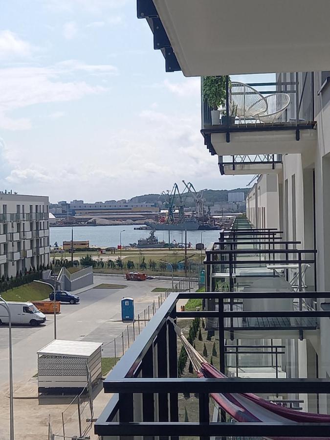 Apartament Nadmorskie Tarasy Z Widokiem Na Morze กดิเนีย ภายนอก รูปภาพ